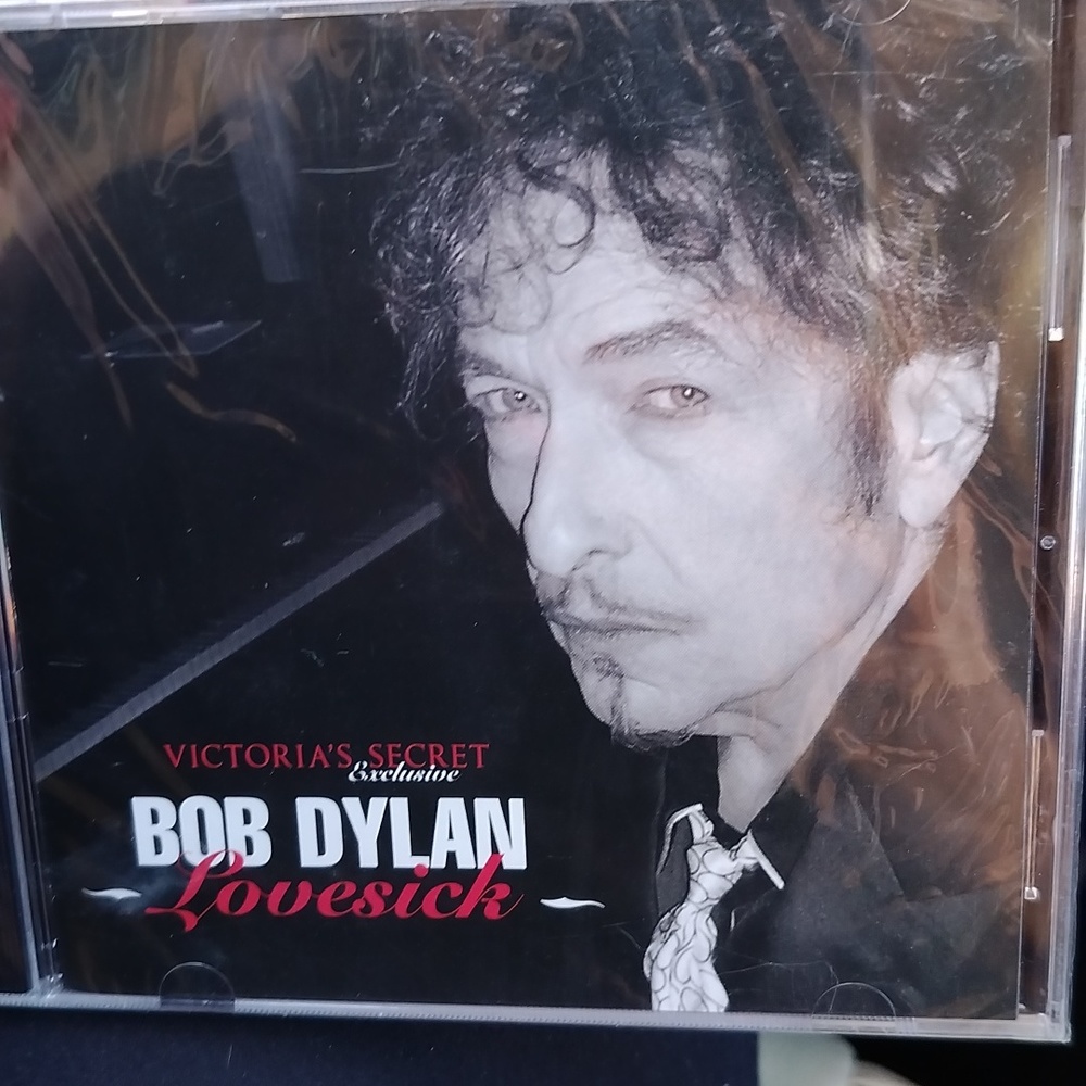 Victoria's secret exclusive Bob Dylan Lovesick CD